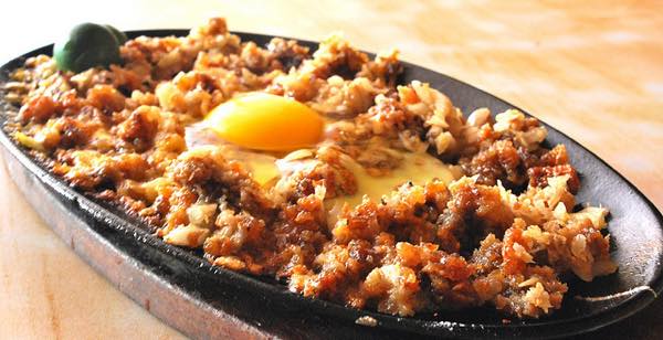 フィリピンで有名な料理について